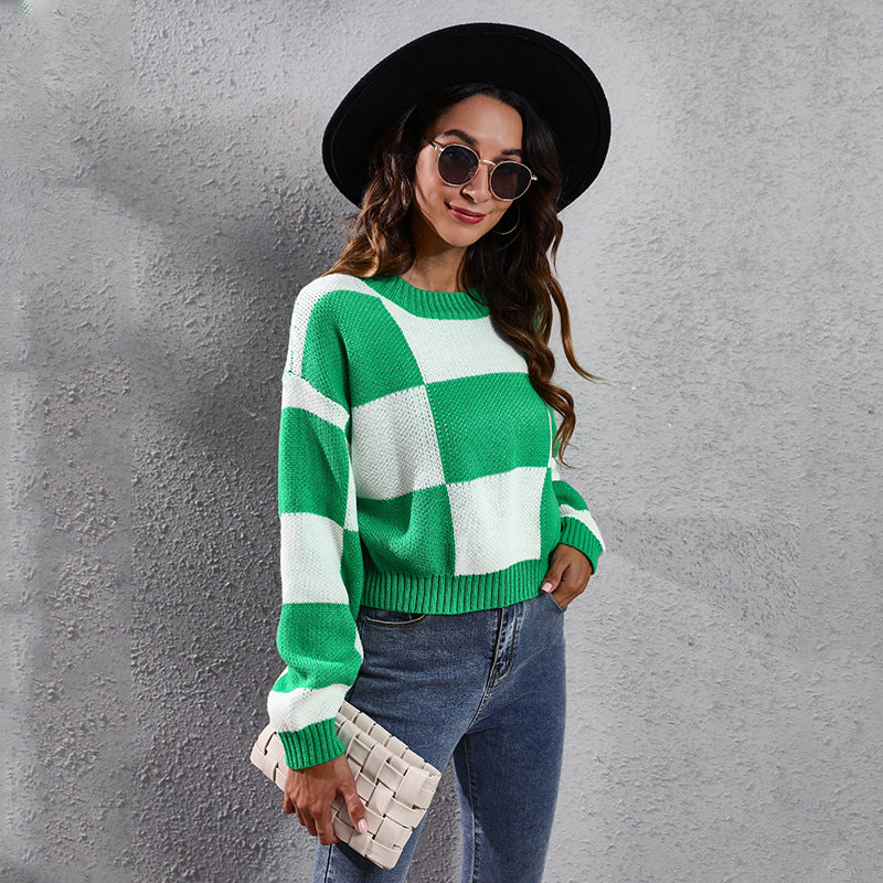 Women's Casual Sweater in Modern Check Pattern Ivyshape