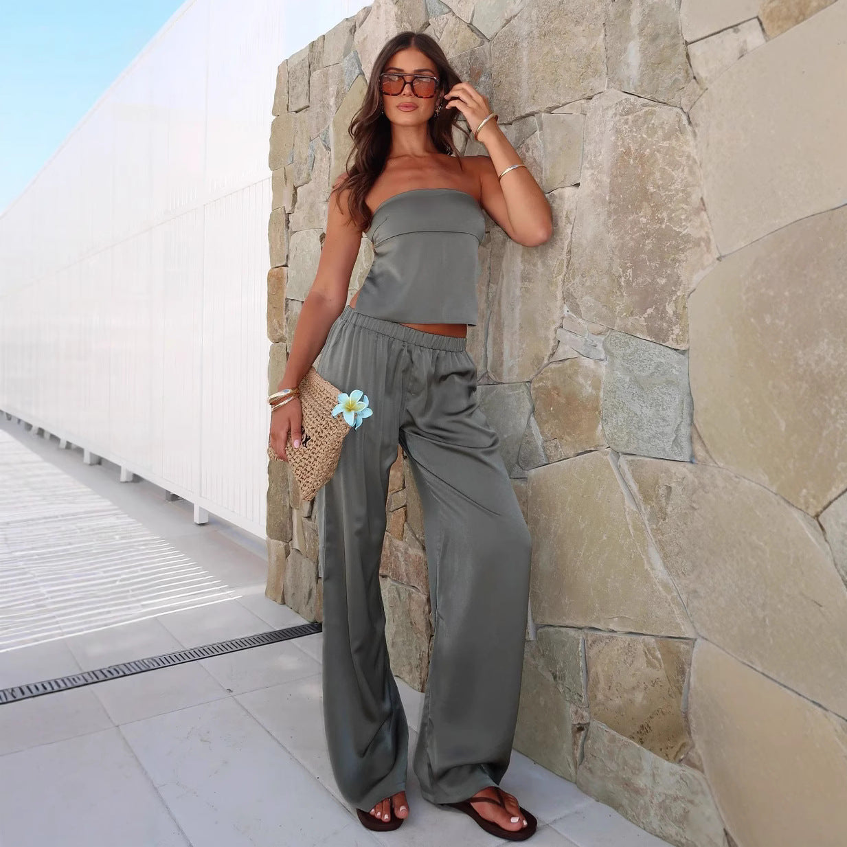 Women Elegant Strapless Crop Top and Flowing Cropped Pants Set Ivyshape