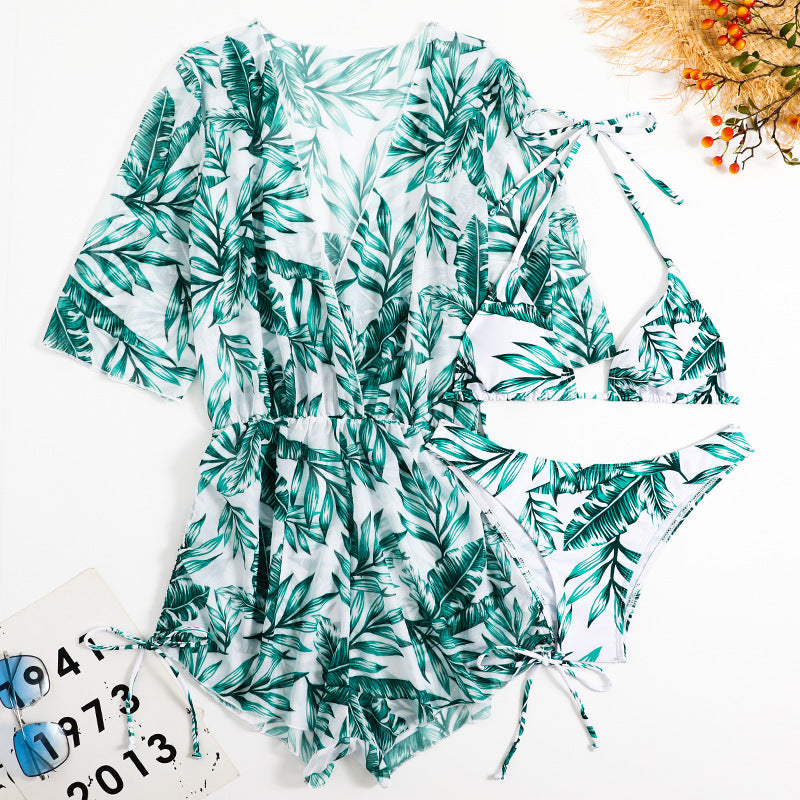 Women's Holiday Outfit with Palm Print Ivyshape