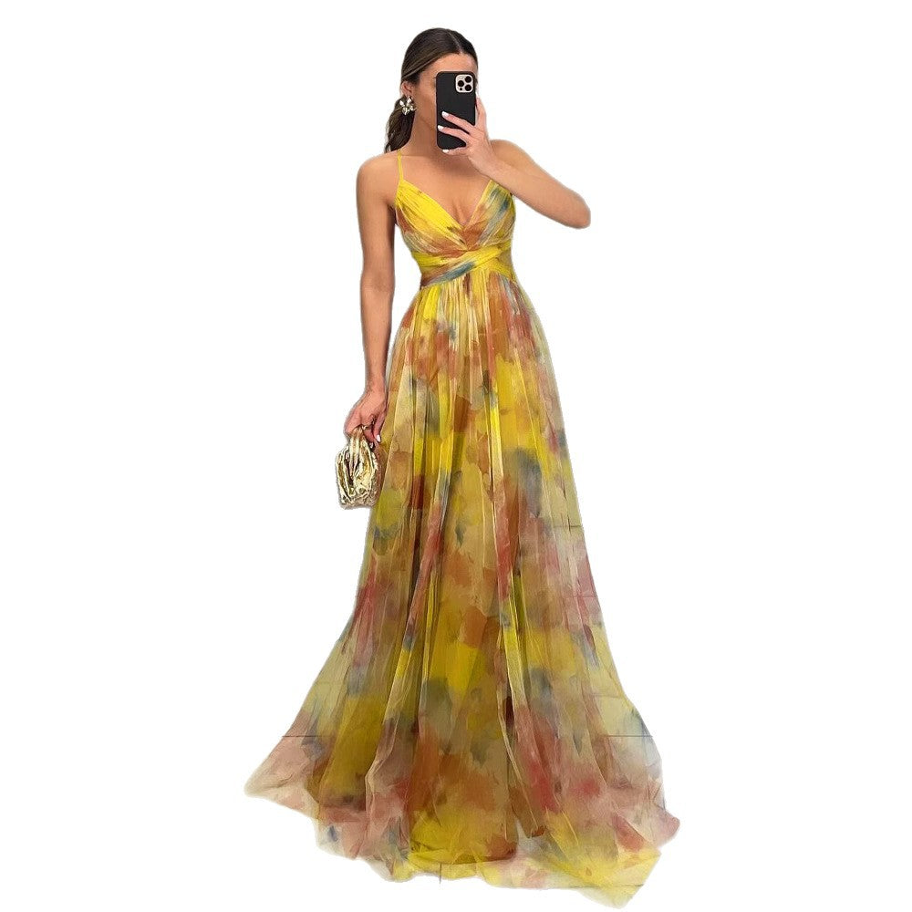 Ladies Elegant and Floral Evening Dress with Flattering Cut Ivyshape