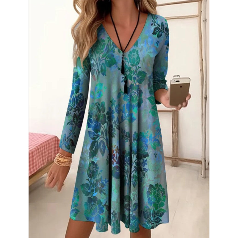 Women's V-neck casual dress with floral design and side pockets Ivyshape