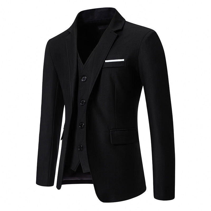 Men's elegantly equipped suit set with blazer, vest, and trousers Ivyshape