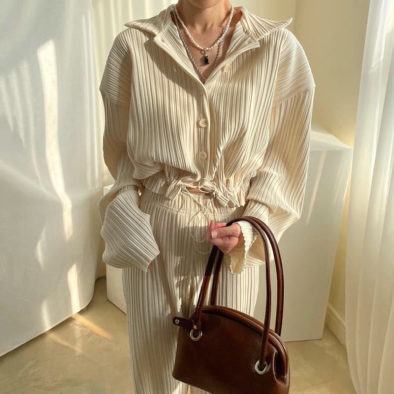 Ladies elegant and modern shirt dress Ivyshape