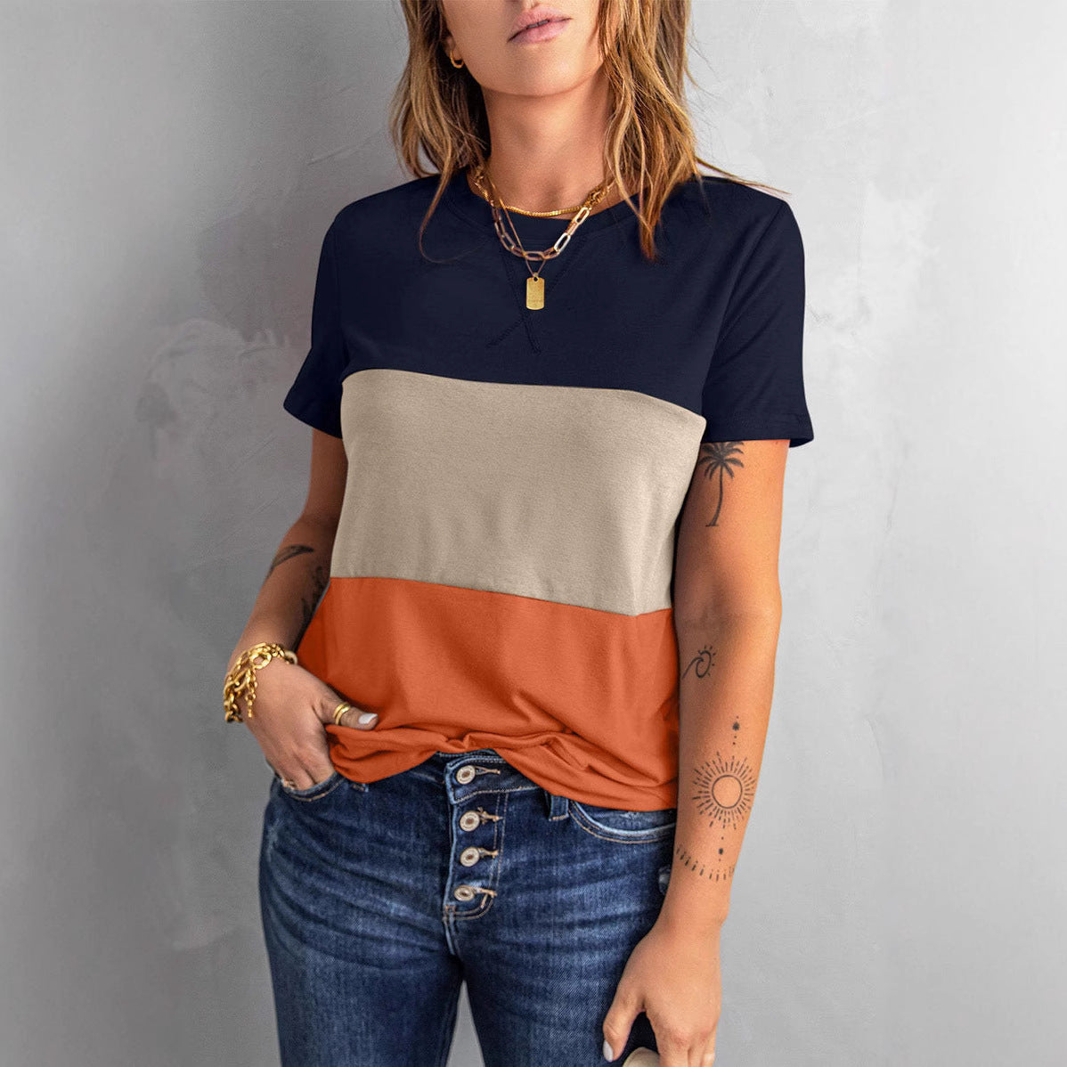 Women Fashion T-Shirt with Color Block Design and Loose Fit Ivyshape