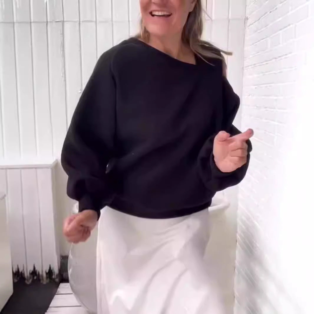 Women's Oversize Sweatshirt with Elegant Cut Ivyshape