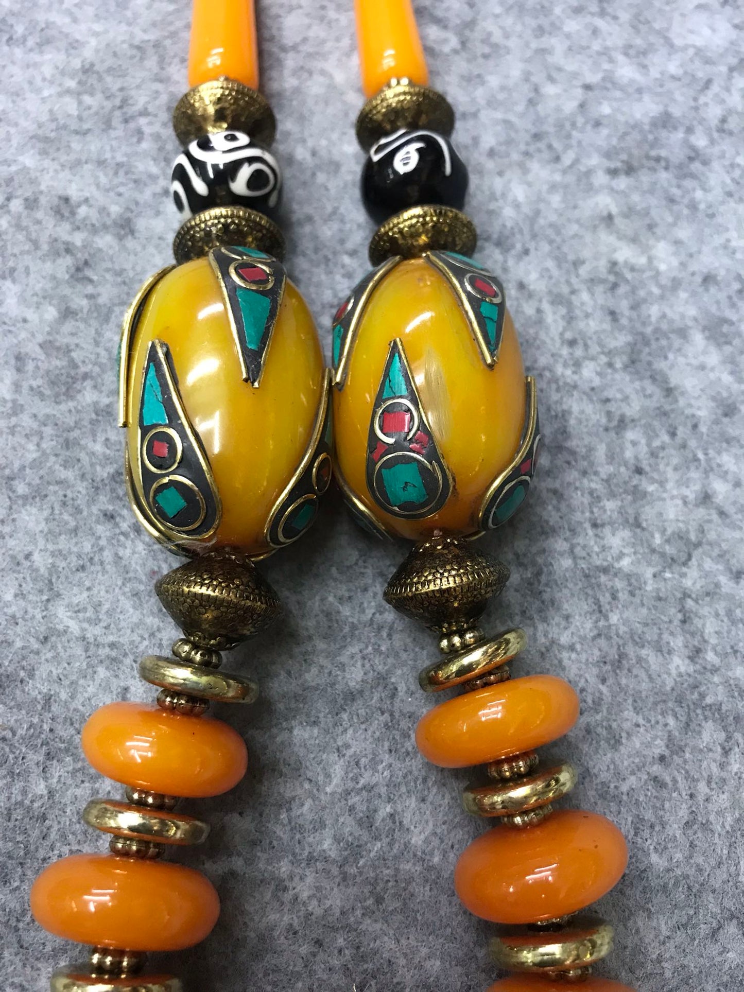 handmade Tibetan jewelry, vintage ethnic style, trendy fashion, exaggerated large necklace