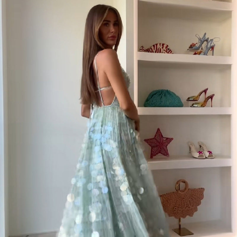 Women Glamorous Evening Dress with Sparkling Details Ivyshape