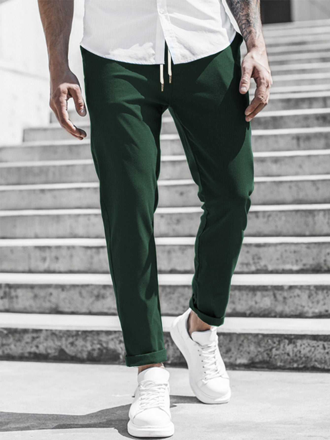 Men's sporty chino pants with flexible waistband and modern details Ivyshape