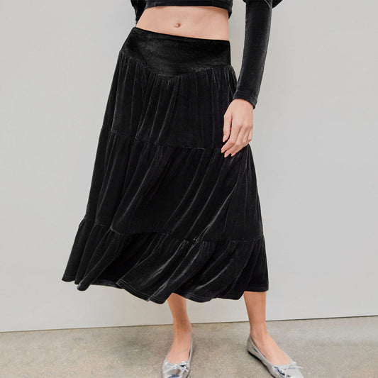 IvyShape | Mid-Length Elegant Ruffled Velvet Skirt