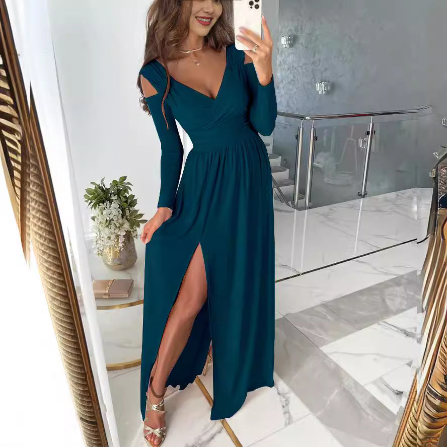 Ladies elegant and figure-flattering dress with long sleeves and side slit Ivyshape