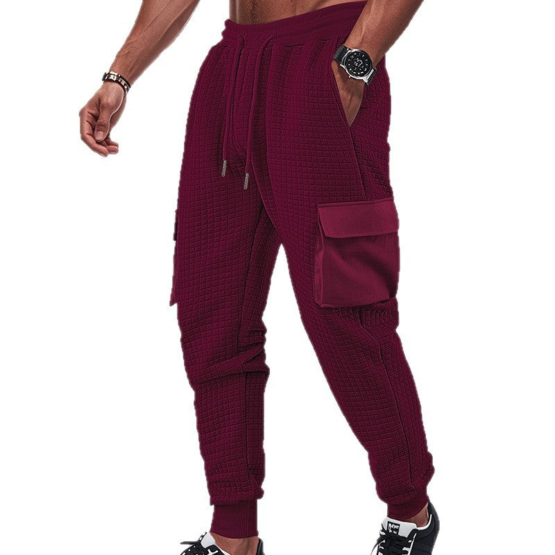 Men's leisure cargo pants with a comfortable fit and practical pockets Ivyshape