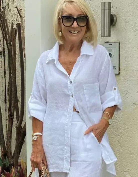 Women’s Light Linen Blouse with Casual Cut and Button Details Ivyshape