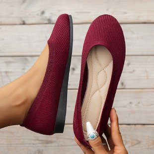 Ladies elegant and comfortable ballerinas with breathable upper material Ivyshape