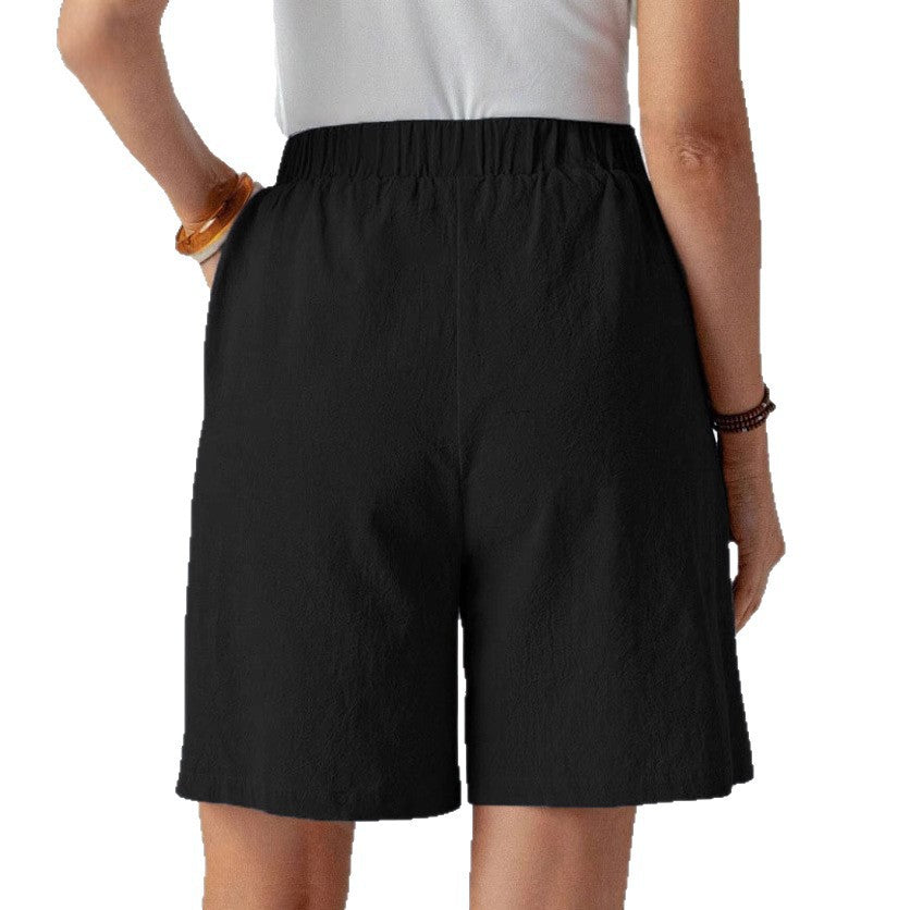 Women's casual shorts with elastic waistband and practical button details Ivyshape