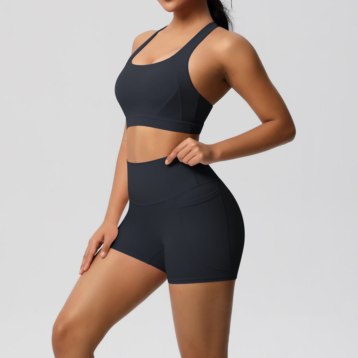 Women’s Sports Bra and High-Cut Shorts with Practical Pockets and Breathable Structure Ivyshape