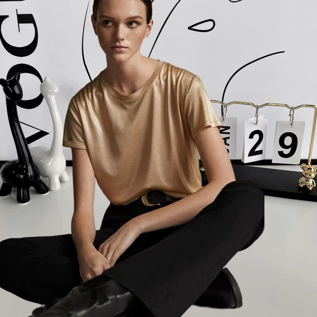 Women Elegant Shiny T-Shirt with Round Neckline and Loose Fit Ivyshape