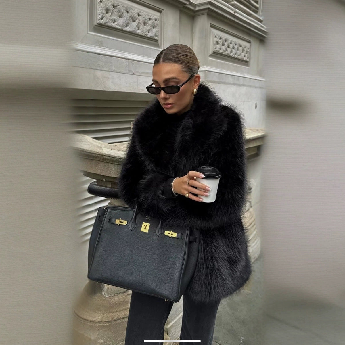 Women's Elegant Oversized Faux Fur Coat with Wide Cut Sleeves Ivyshape