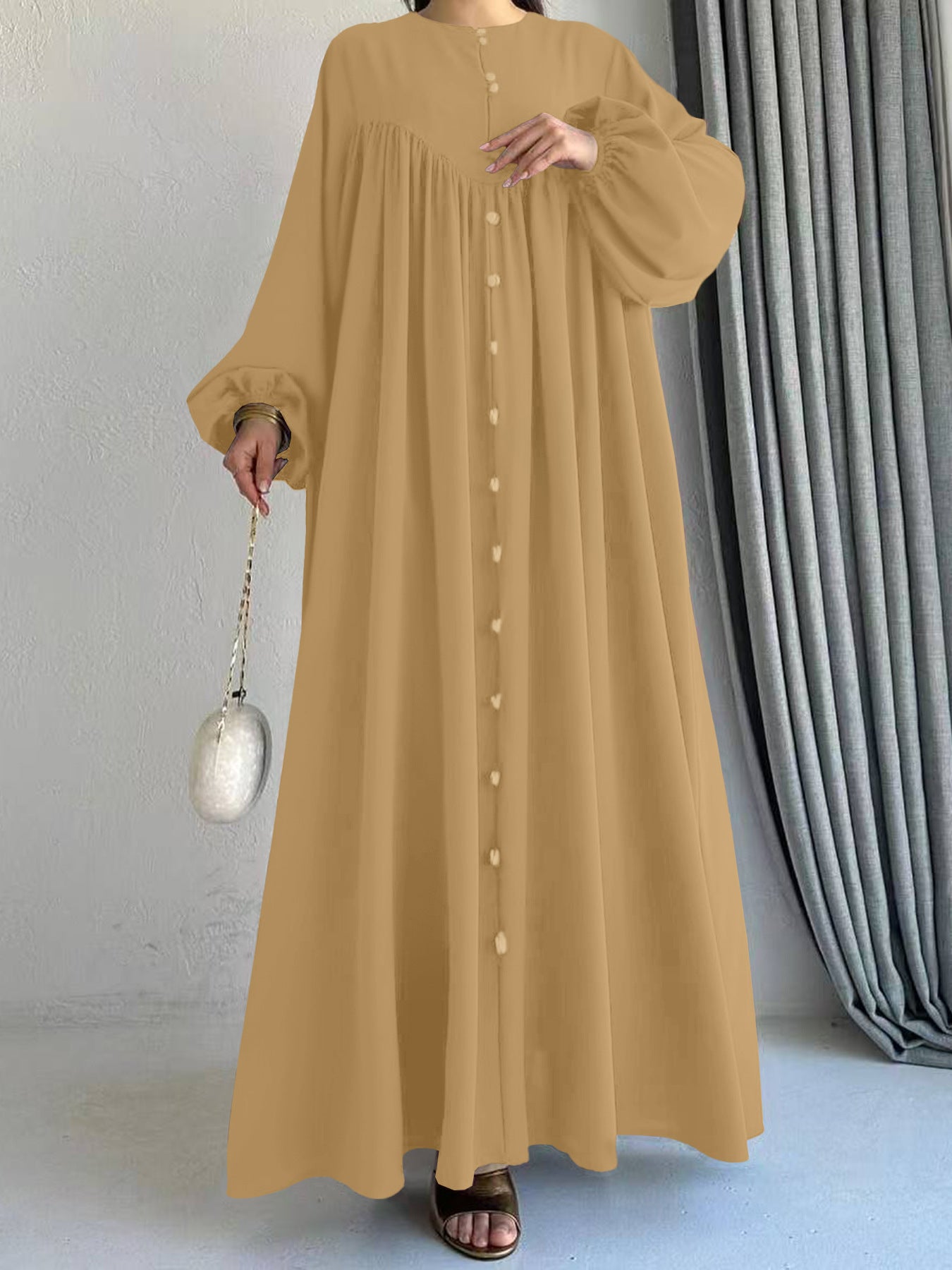 Women's Maxi Silhouette Dresses with Button Details and Feminine Cut Ivyshape