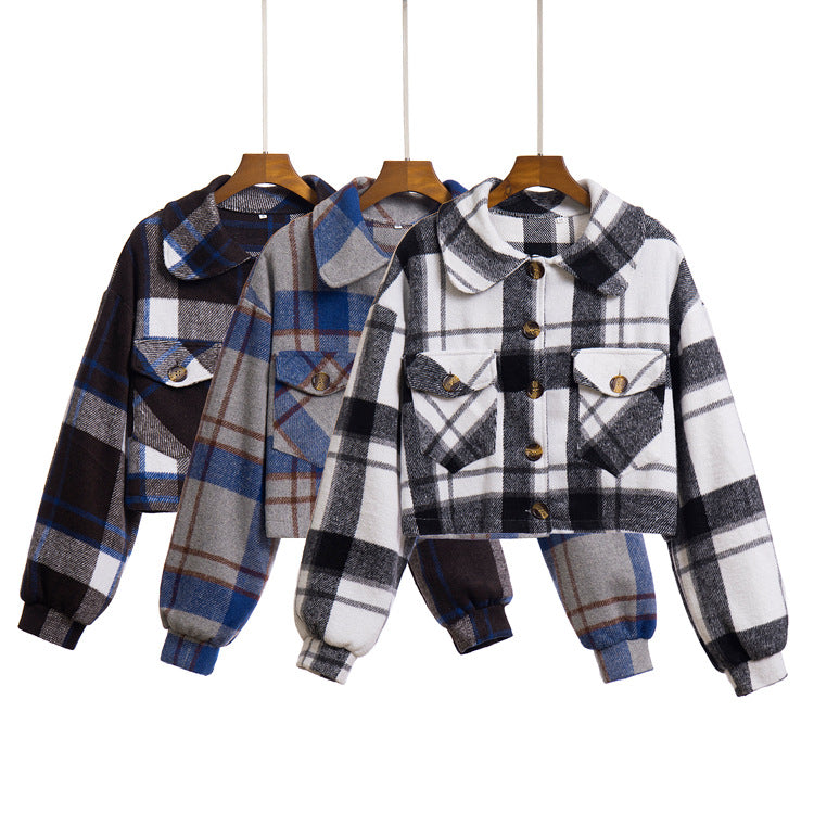 Women's fashionable plaid jacket with cropped cut and practical pockets Ivyshape