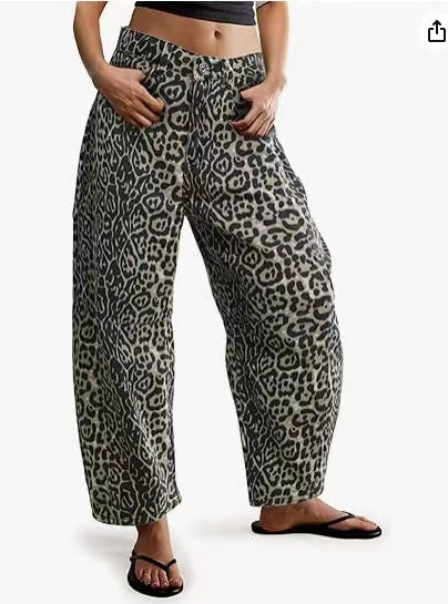 Women Wide Jeans in Vintage Style Ivyshape