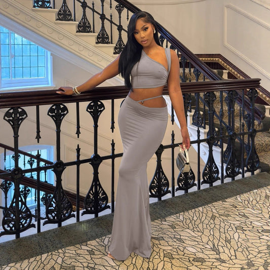 Women Elegant Wrap Dress with Asymmetrical Top and Flowing Cut Ivyshape