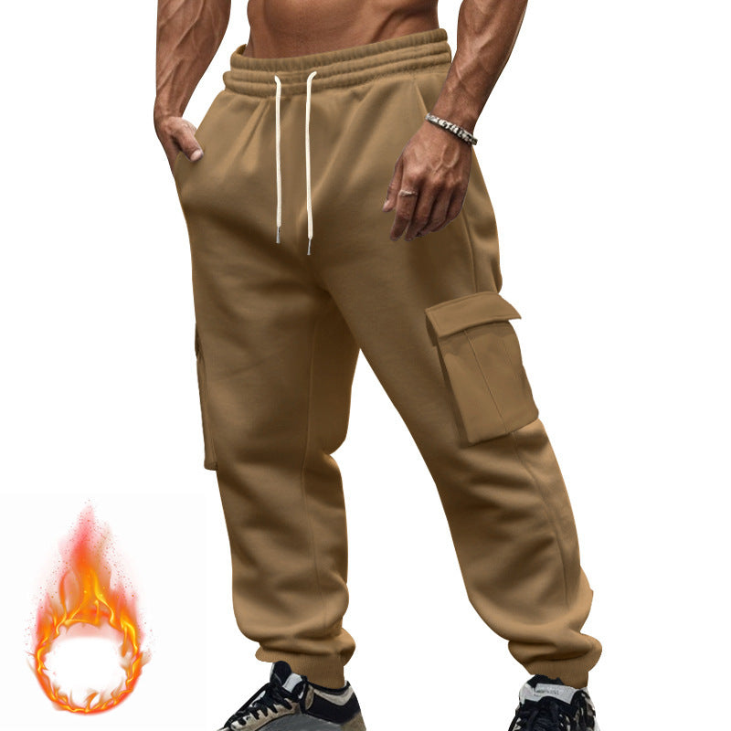 Men's cargo jogging pants with practical side pockets and adjustable drawstring Ivyshape
