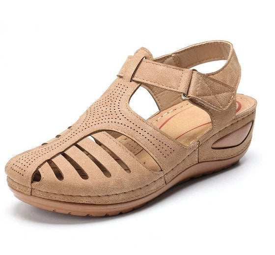 Ladies Comfortable Clogs with Breathable Upper Material Structure and Elegant Strap Design Ivyshape