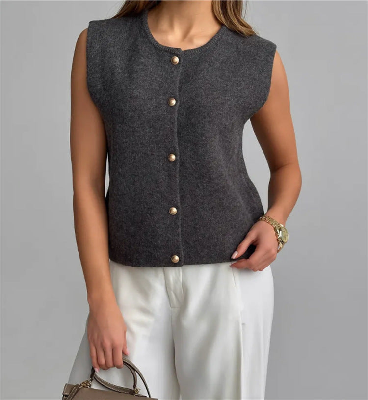 Ladies knit vest with elegant buttons Ivyshape