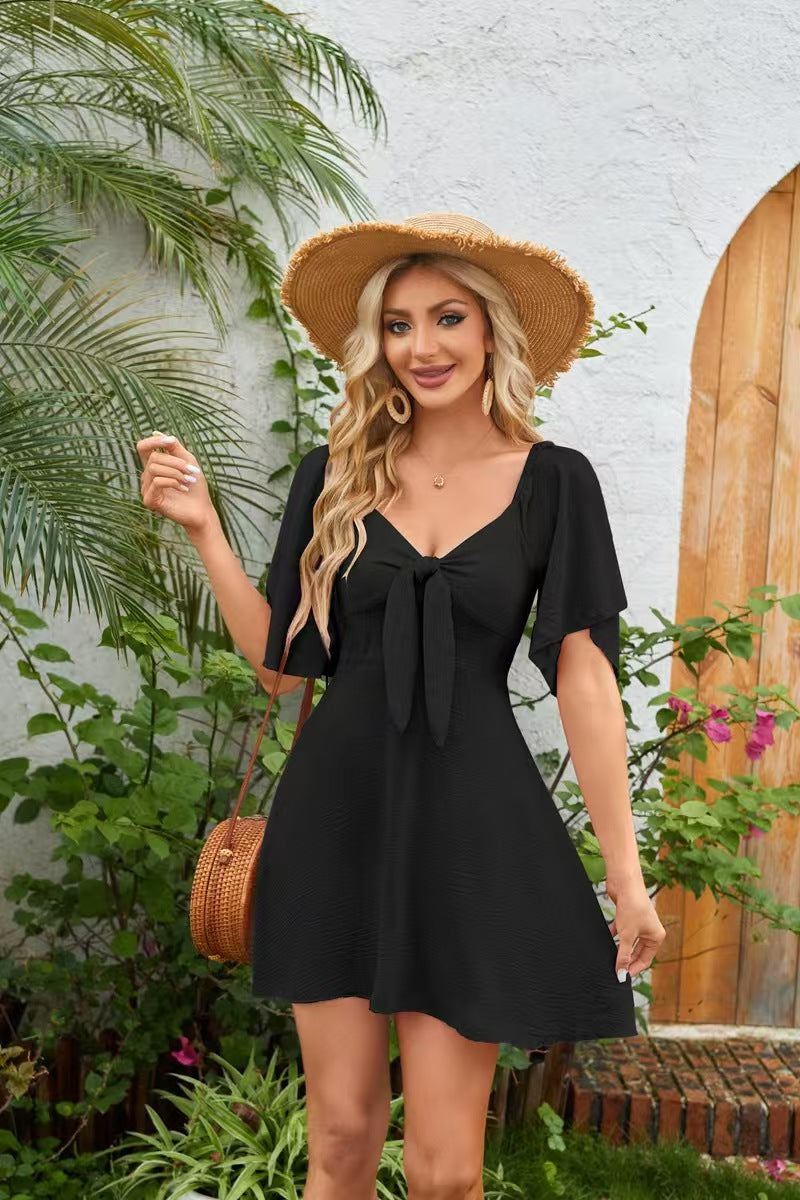 Ladies mini dress with knot detail and casual cut Ivyshape