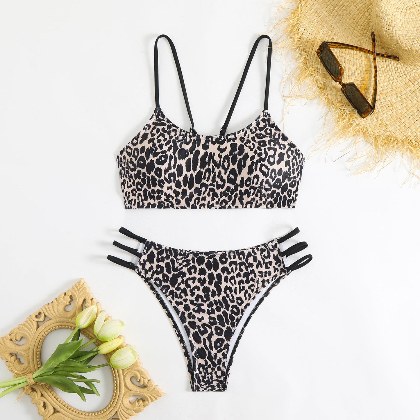 Women's bikini set with animal print and adjustable straps Ivyshape