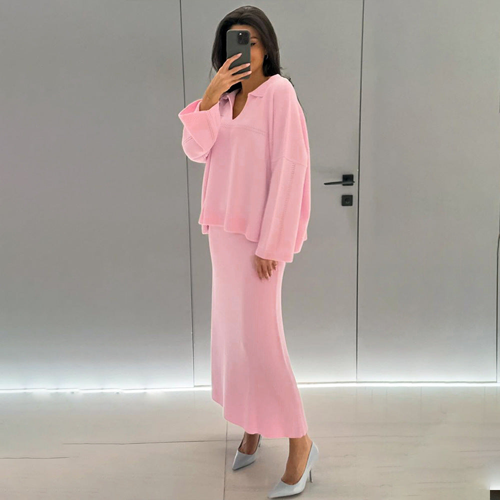 Ladies' fashionable knitted ensemble with a loose fit and deep V-neck Ivyshape