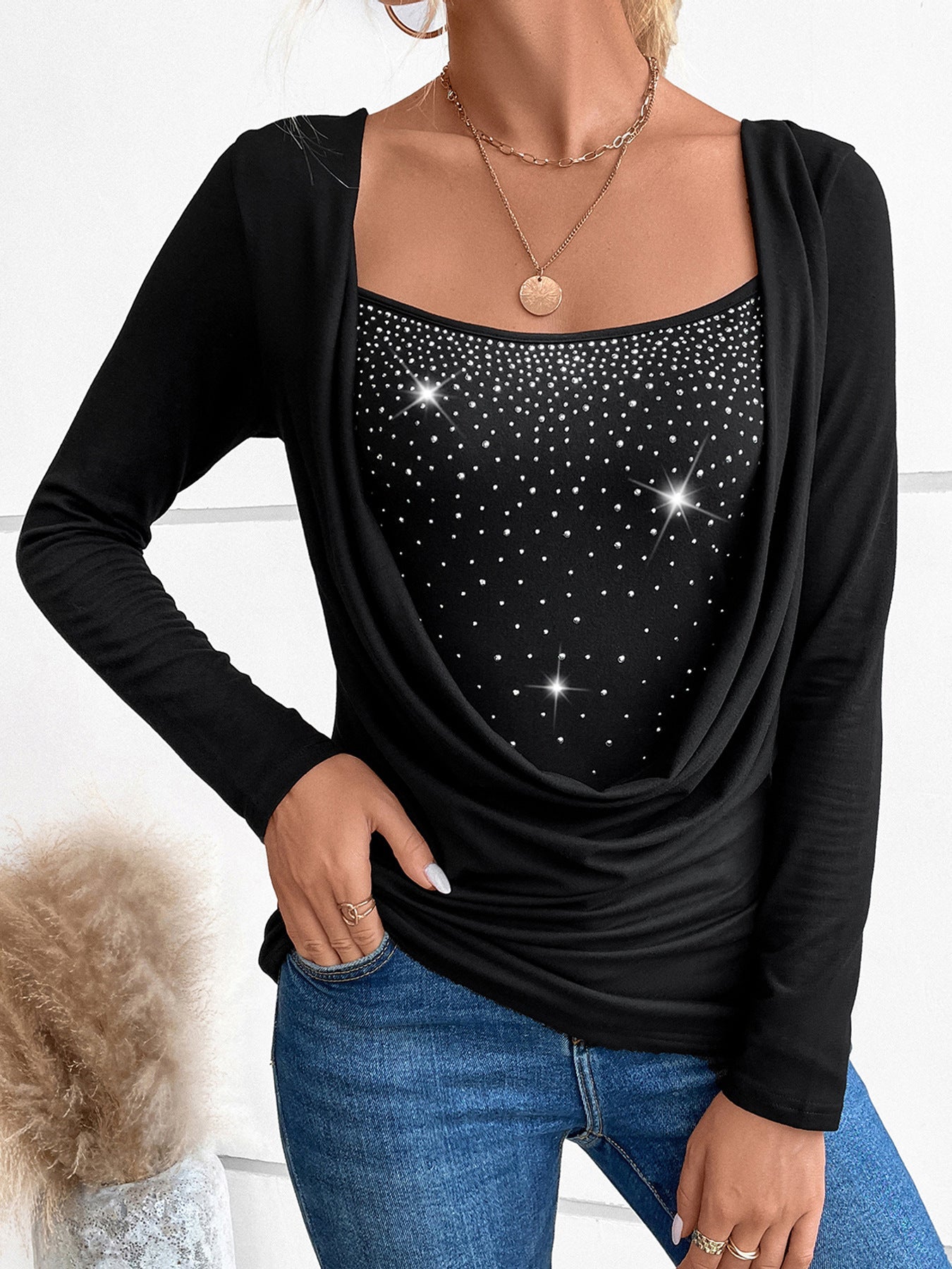 IvyShape | Rhinestone-Trimmed Fake Two-Piece Long Sleeve Top