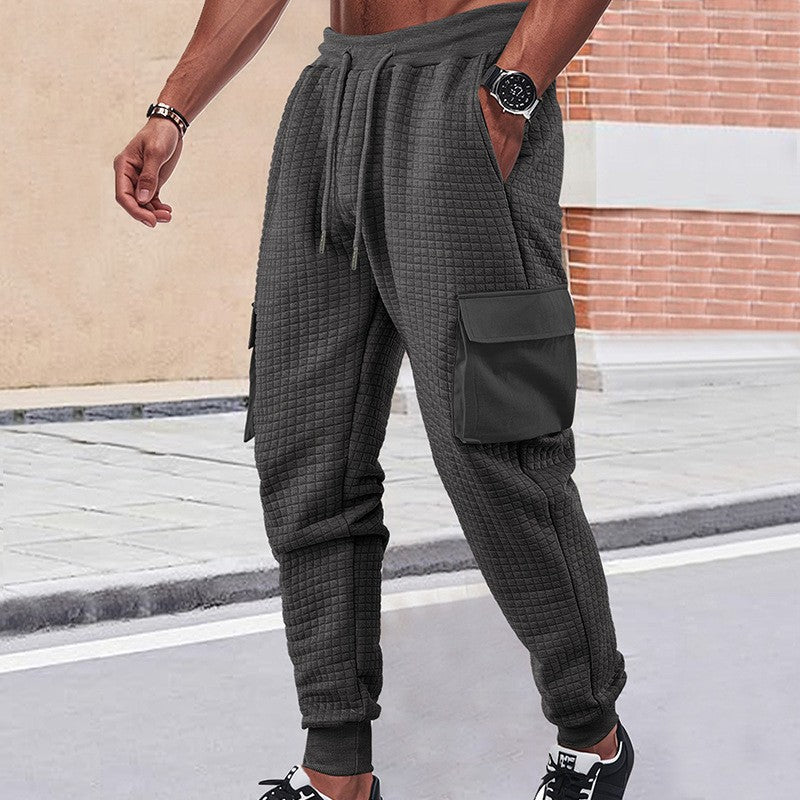 Men's leisure cargo pants with a comfortable fit and practical pockets Ivyshape