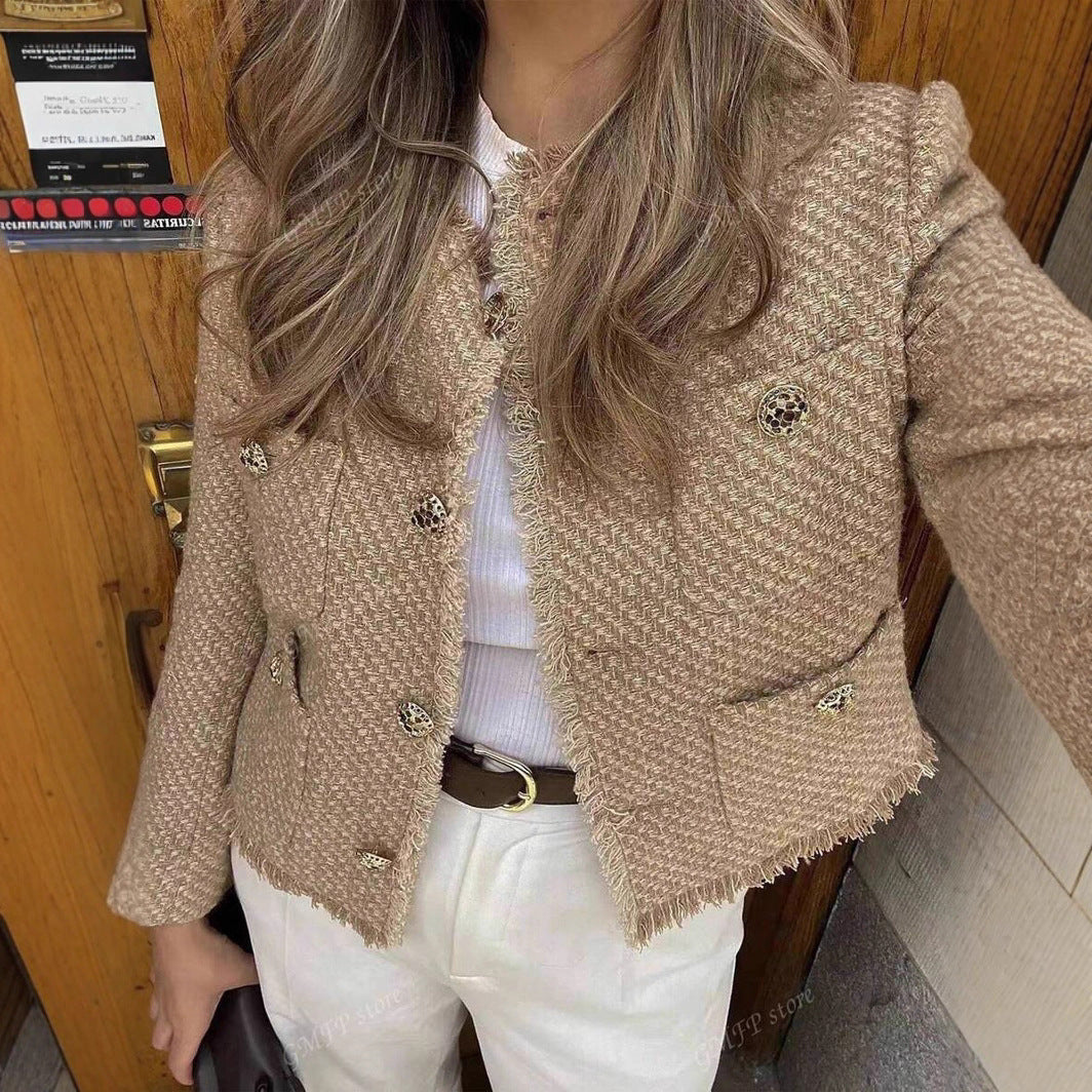 Women elegant tweed jacket with structured details Ivyshape