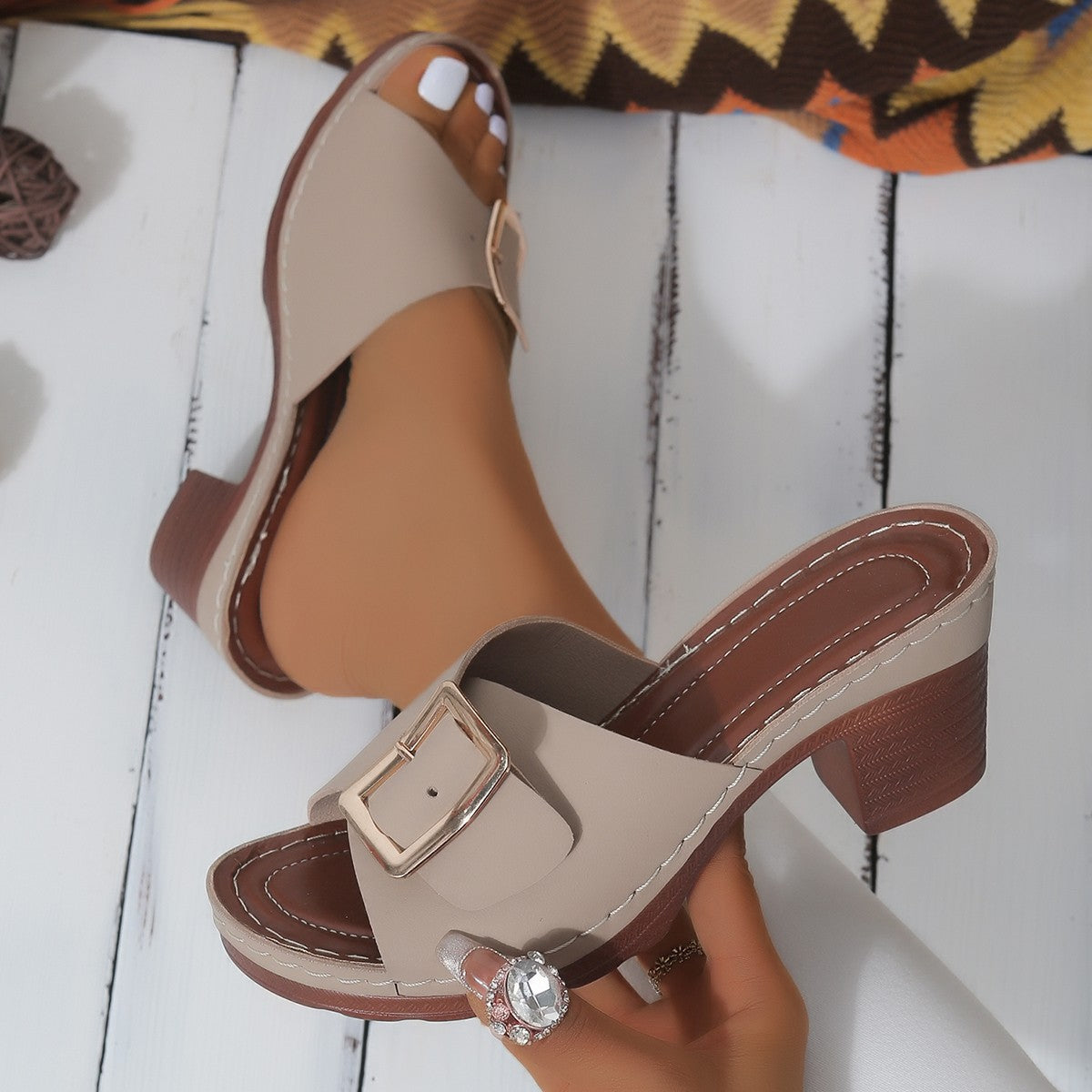 Women Elegant Wedge Sandals with Fashionable Buckle Design and Ergonomic Footbed Ivyshape