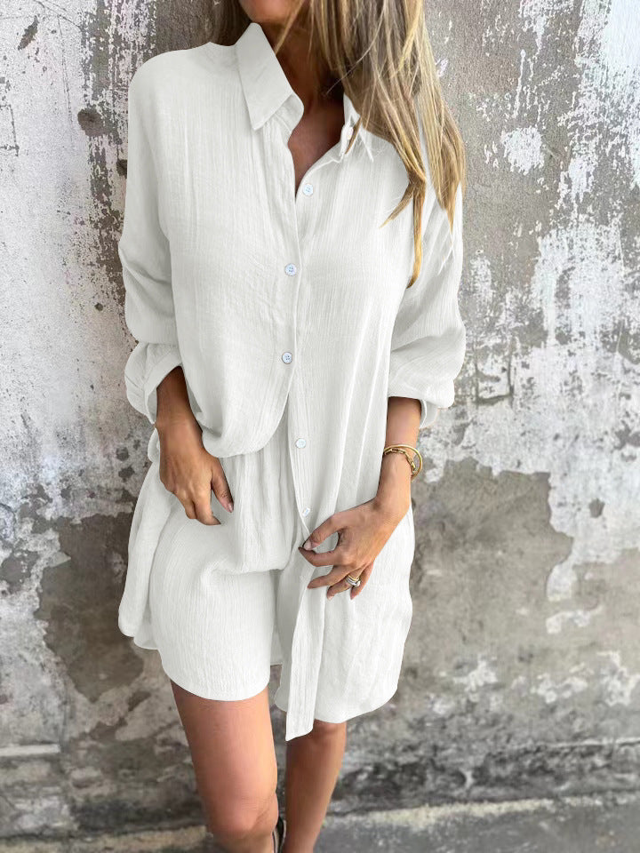 Ladies long-sleeved shirt blouse in oversized style with button placket Ivyshape