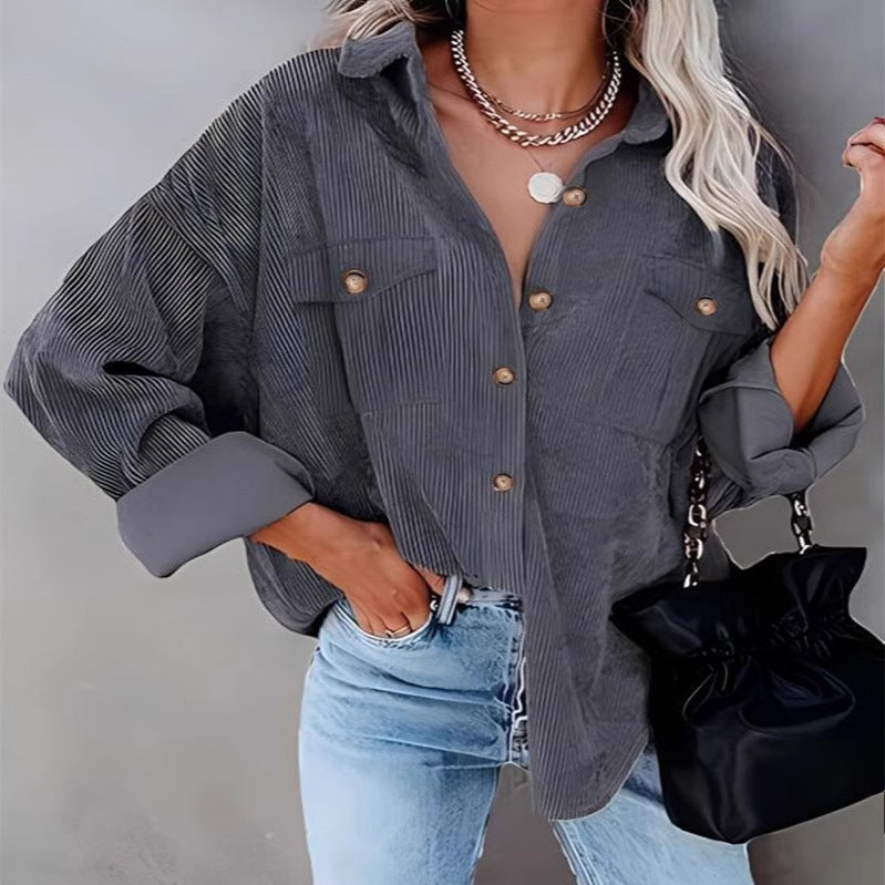 Women's utility jacket with detailed button and pocket design Ivyshape