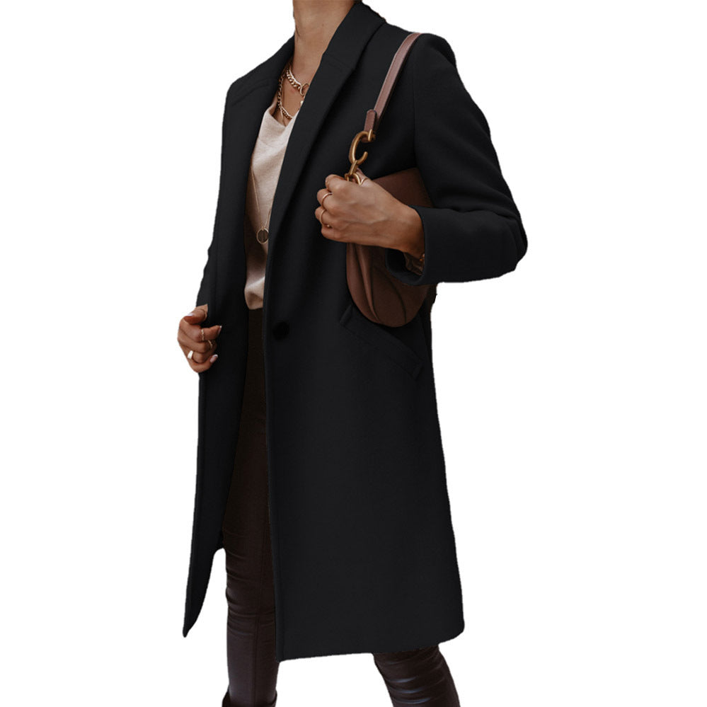 Women's elegant wool coat with slim silhouette Ivyshape