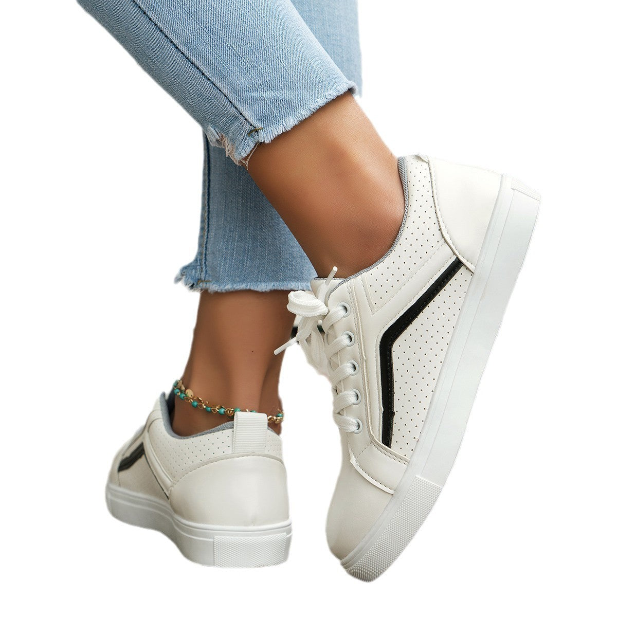 Women Fashion Sneakers with perforated surface and flexible sole Ivyshape