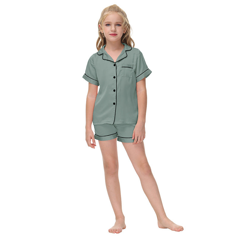 Women's Pajama Set made of lightweight and breathable satin Ivyshape