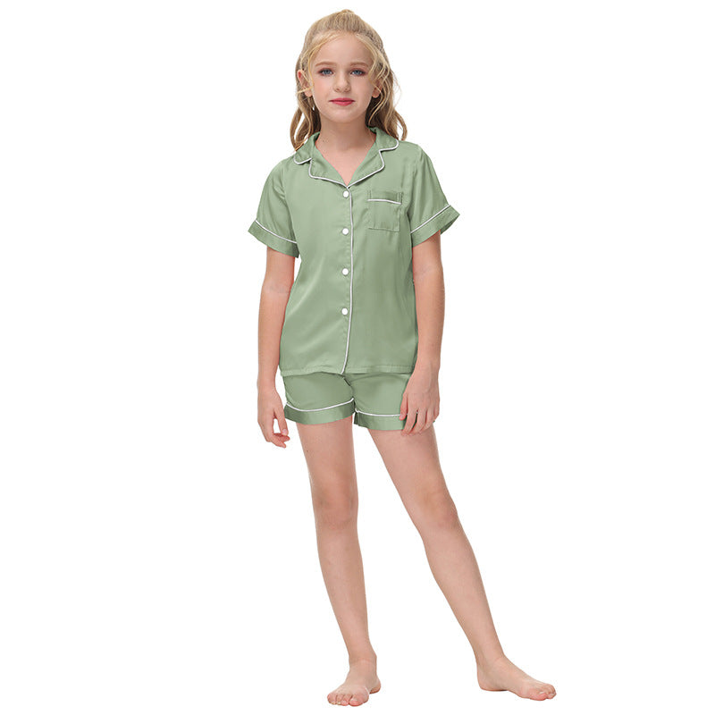 Women's Pajama Set made of lightweight and breathable satin Ivyshape