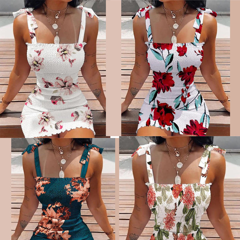 Women’s short dress with floral print and lace straps Ivyshape