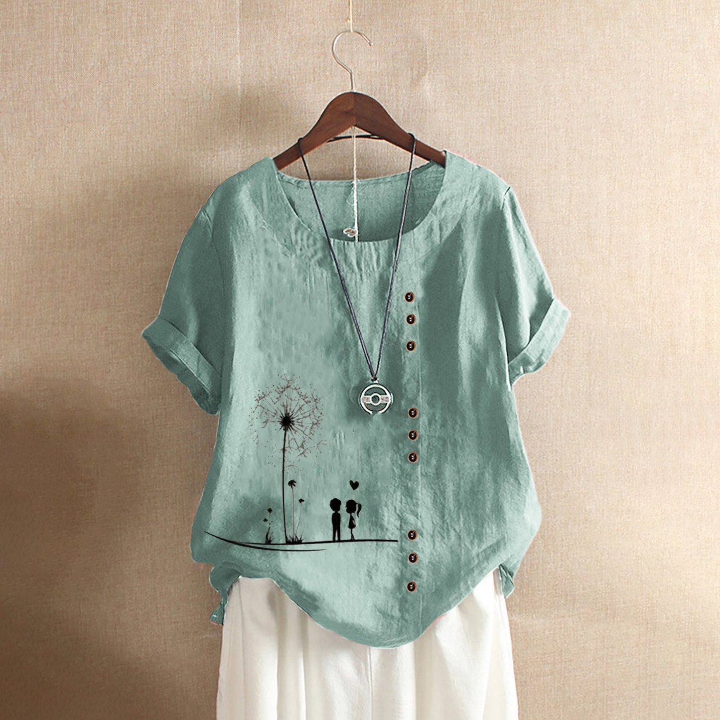 Women's linen shorts with floral appliqué and button details Ivyshape