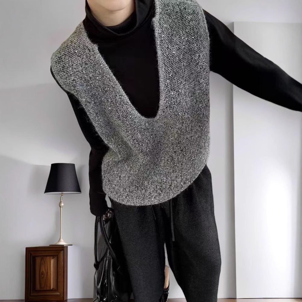 Women's knitted vest with deep V-neck and loose fit Ivyshape