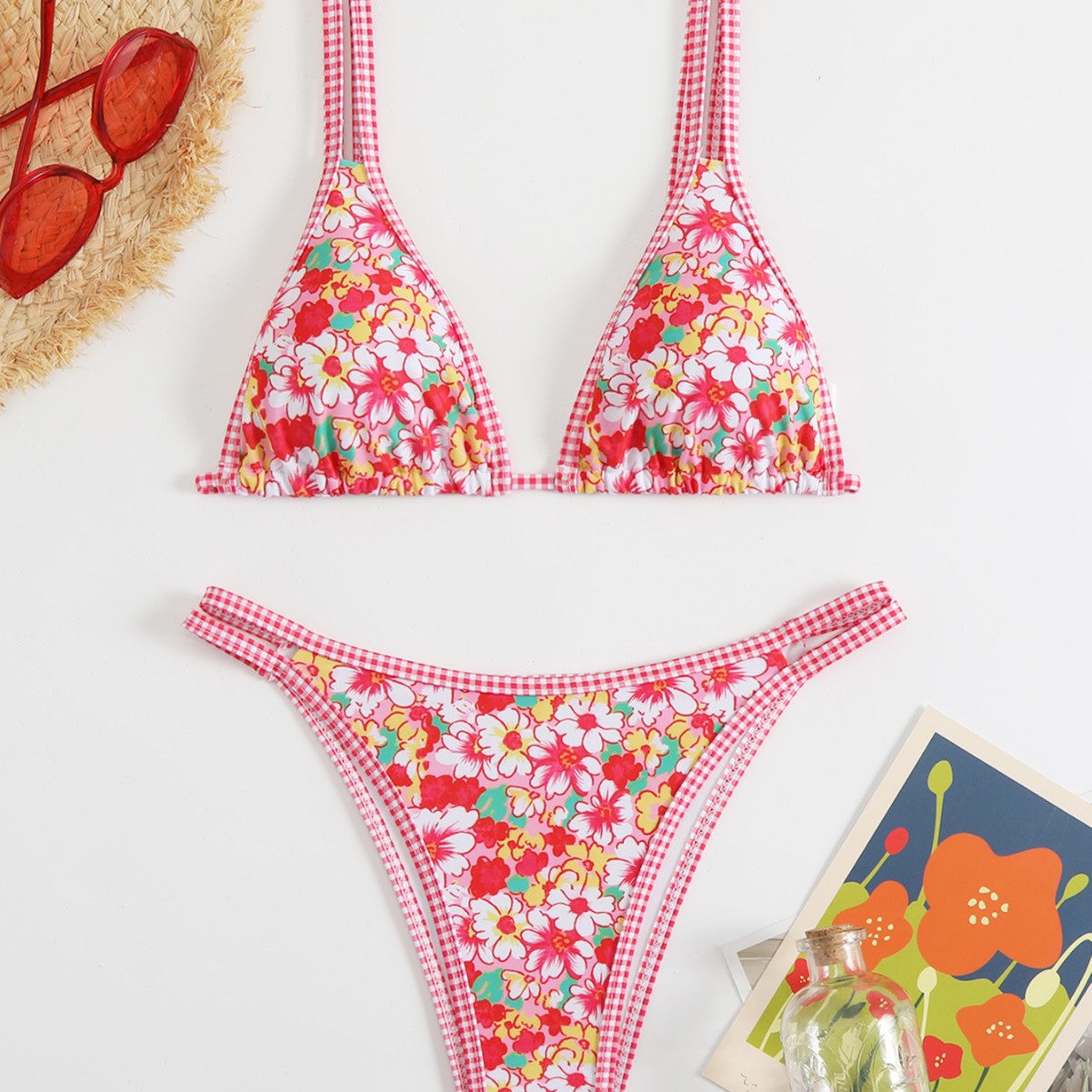 Women's triangle bikini set with floral pattern and adjustable straps Ivyshape