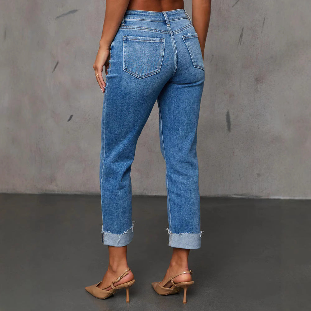 Women's mom jeans in a casual cropped style with frayed edges Ivyshape