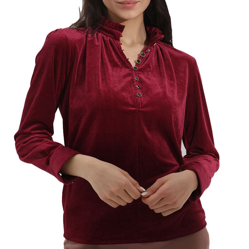 Women Elegant top with ruffle details and button closure Ivyshape