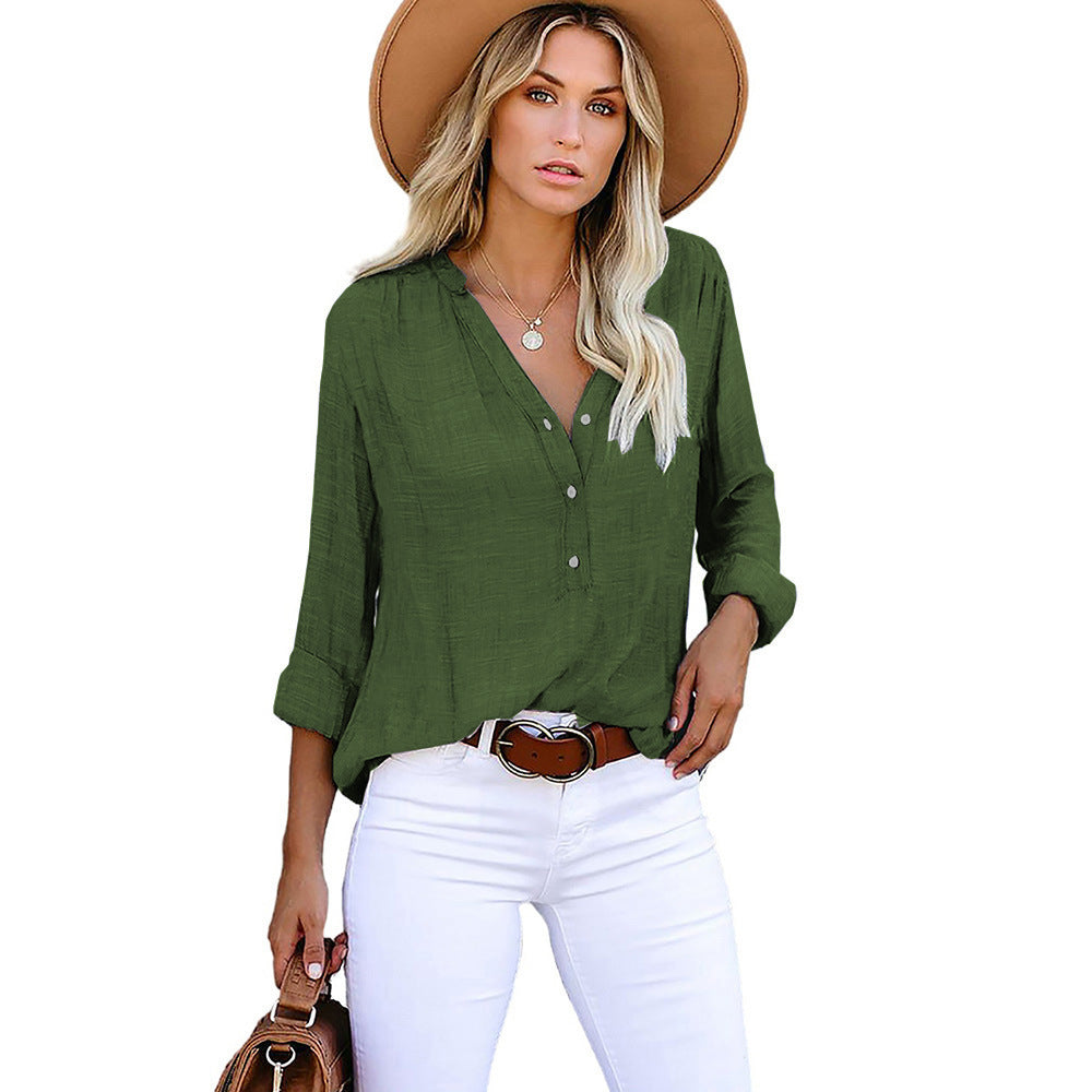 Women Light and airy blouse with button placket Ivyshape