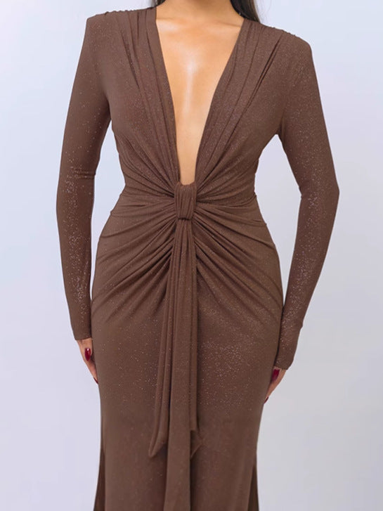 Women Elegant Wrap Dress with Deep V-Neck and Figure-Hugging Design Ivyshape