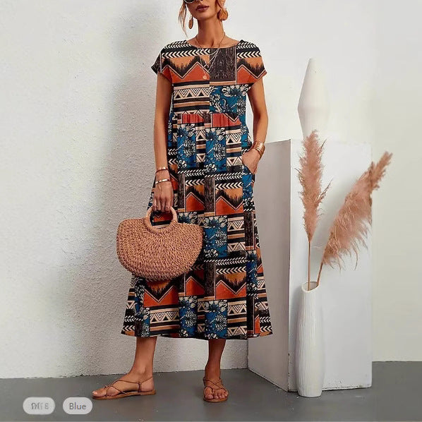 Women’s maxi dress with casual cut and floral pattern Ivyshape